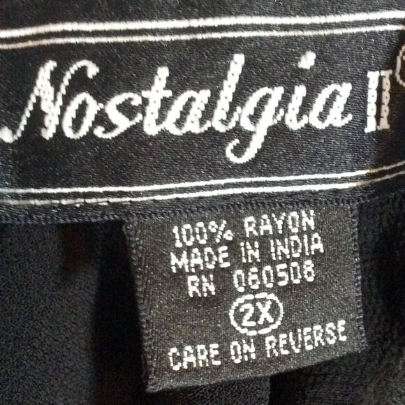 Nostalgia II Colorful Pull Over Blouse Size 2X - Picture 7 of 7